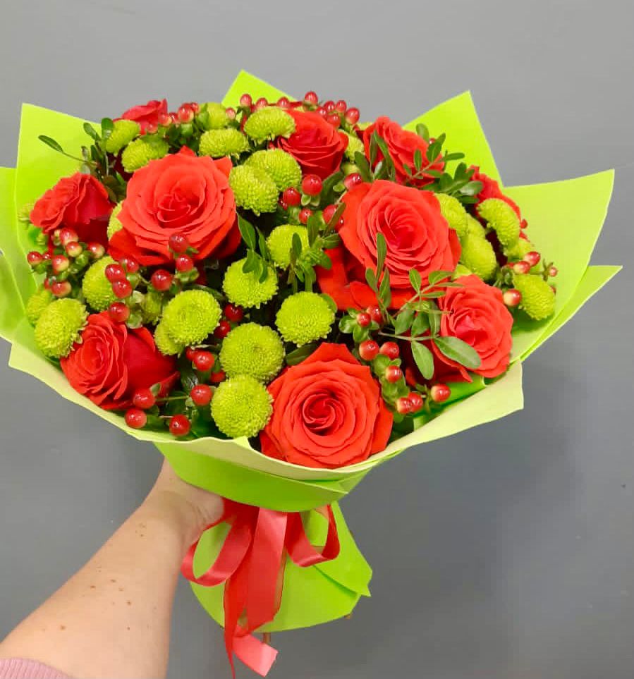 Букет цветов из: Хризантемы и Розы в Райсеменовское