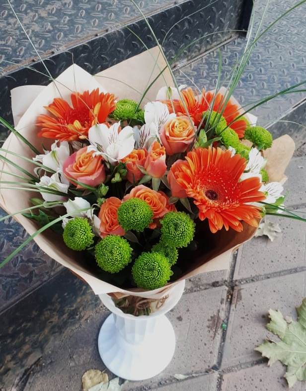 Букет цветов из: Герберы, Хризантемы, Альстромерии и Розы в Райсеменовское