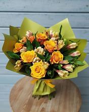 Букет цветов из:  Альстромерии и Розы в Райсеменовское