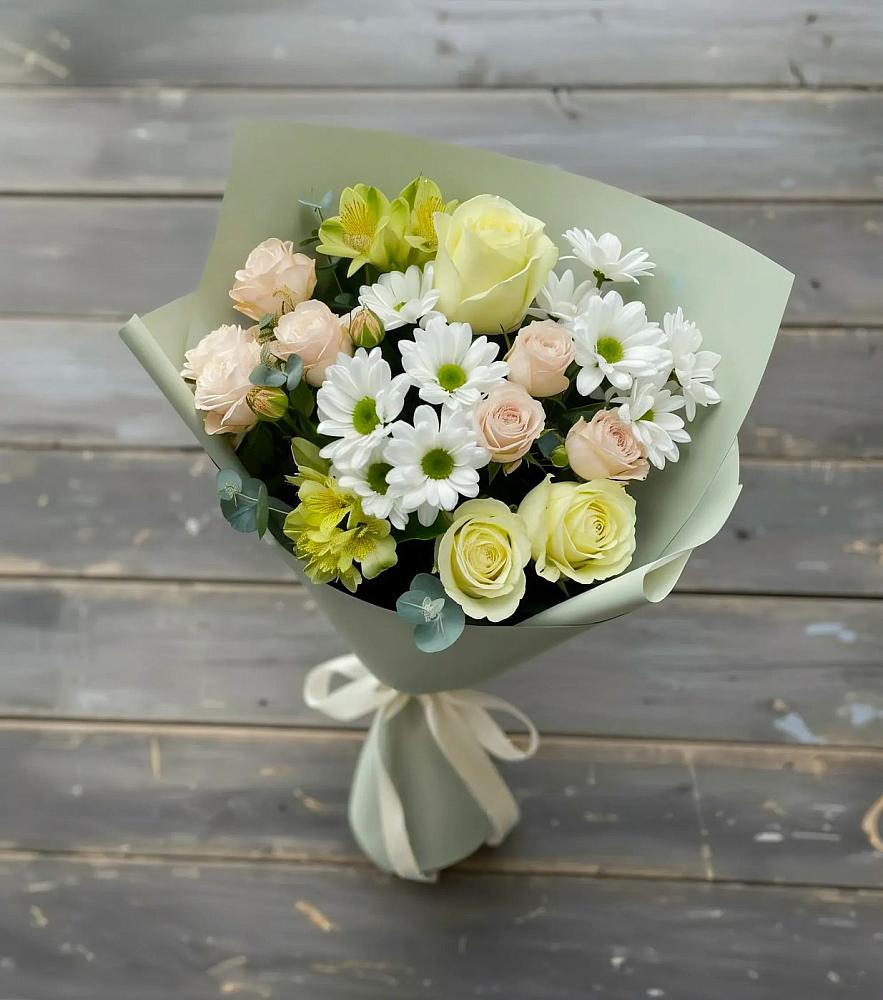 Букет цветов из: Альстромерии, Розы и Хризантемы в Райсеменовское