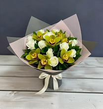 Букет цветов из:  Орхидеи и Розы в Райсеменовское