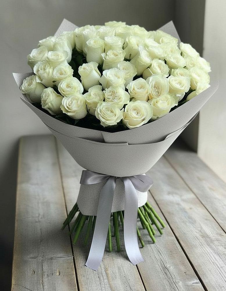 Букет 35 Белых роз в Райсеменовское