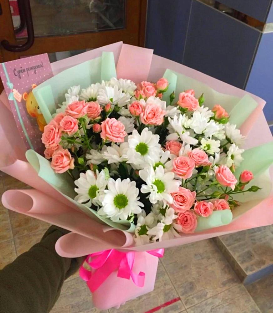 Букет цветов из: Розы и Хризантемы в Райсеменовское