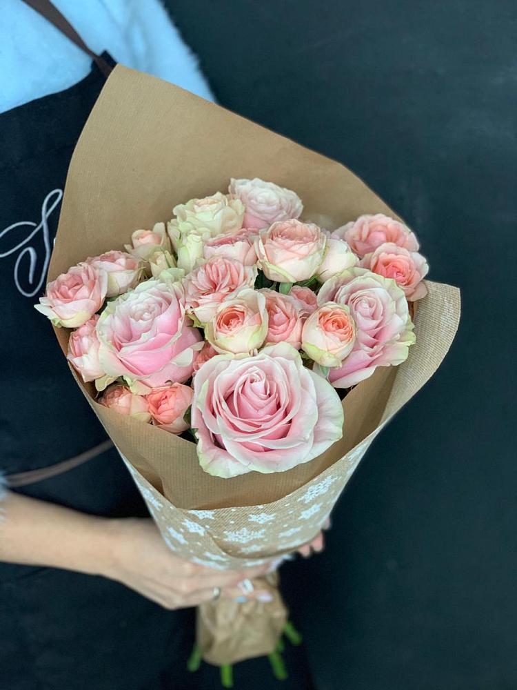 Букет цветов из: Хризантемы и Розы в Райсеменовское