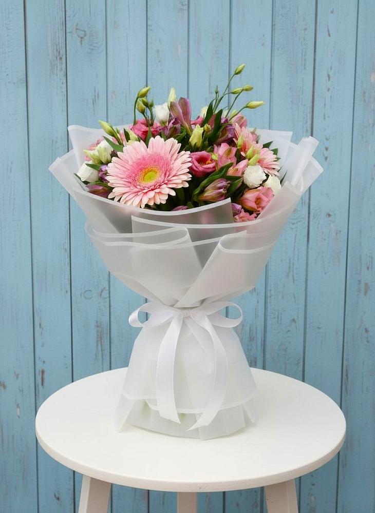 Букет цветов из: Герберы, Альстромерии и Лизиантусы в Райсеменовское