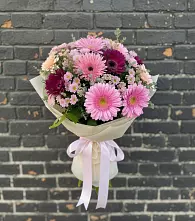Букет цветов из:  Герберы и Хризантемы в Райсеменовское