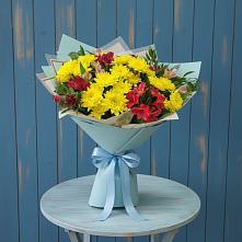 Букет цветов из:  Альстромерии и Хризантемы в Райсеменовское