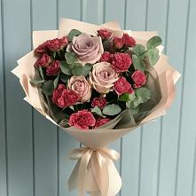 Букет цветов из:  Гвоздики и Розы в Райсеменовское