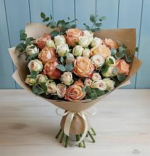 Букет цветов из:  Альстромерии и Розы в Райсеменовское