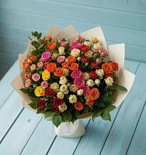 Букет Микс из разноцветных кустовых роз в Райсеменовское